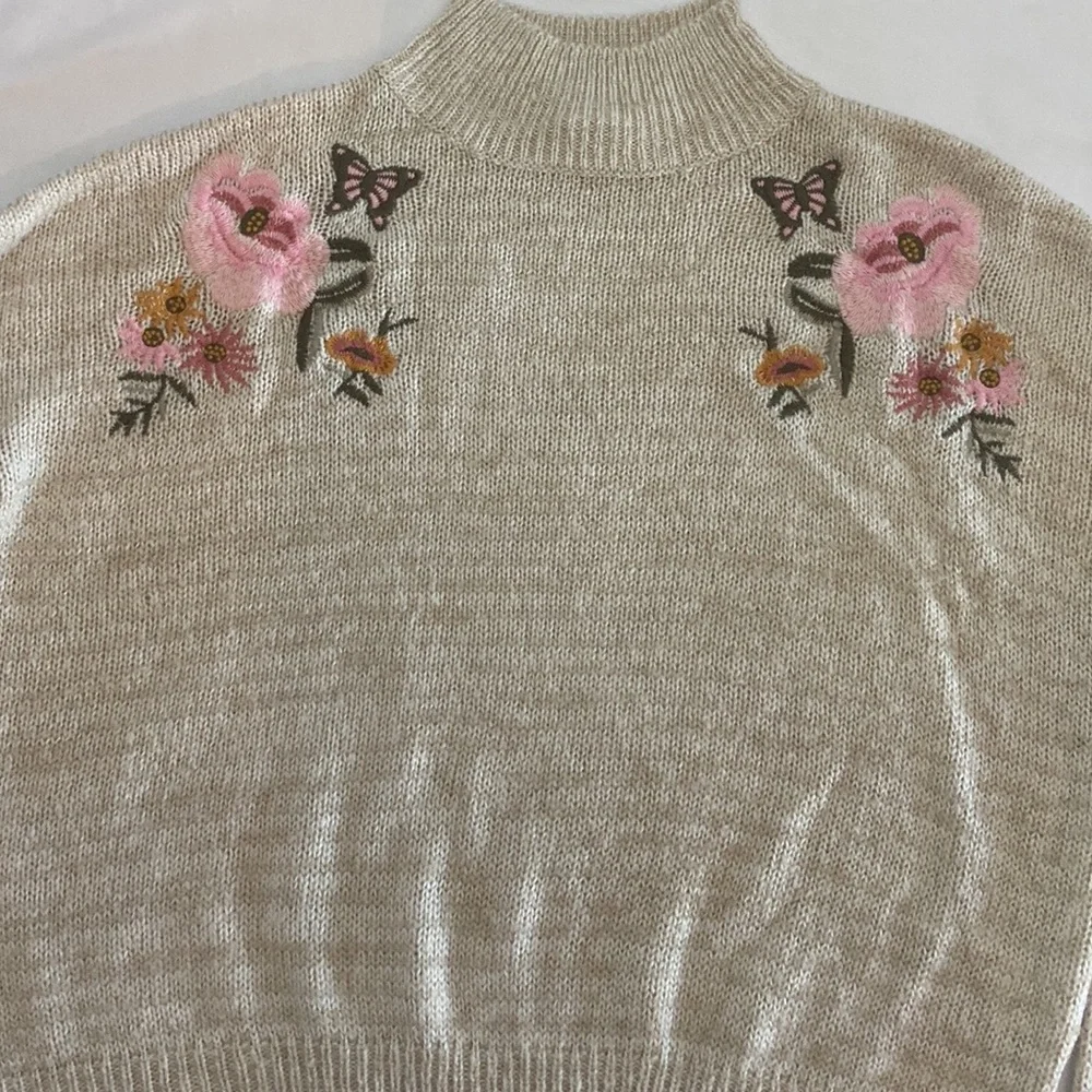 Turtle neck - Picture 1 of 4